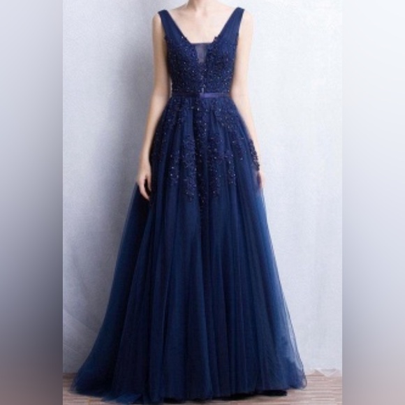 A-line Floor-length Tulle Bridesmaid Dress with Appliqués - Picture 1 of 4